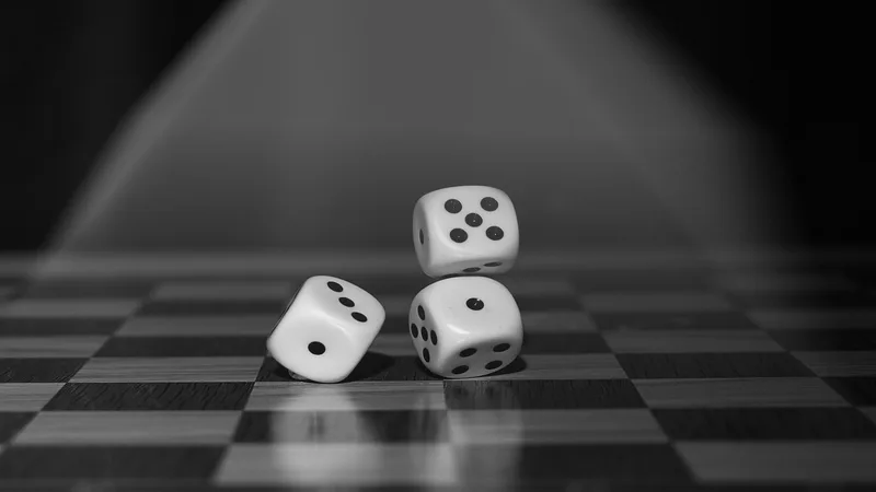 Đăng Ký sbobetnohu Nhận Thưởng 2026 | dice,  game,  monochrome,  roll the dice,  board game,  random,  lucky dice,  play,  gambling,  cube,  black and white,  dice,  dice,  dice,  dice,  dice,  game,  game,  game,  random,  random,  gambling,  gambling